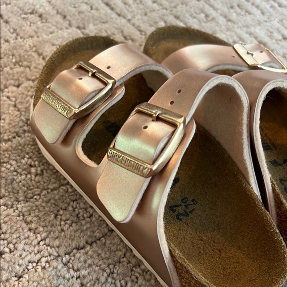 Birkenstock Rose Gold Sandals with Adjustable Straps and Cork Footbed 27 - Picture 2 of 4